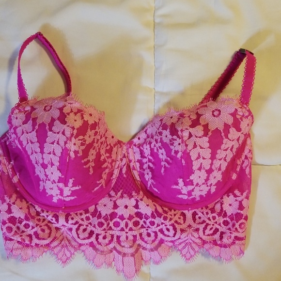 Victoria's Secret Other - Pink Lace Bralette Victoria's Secret 34DD